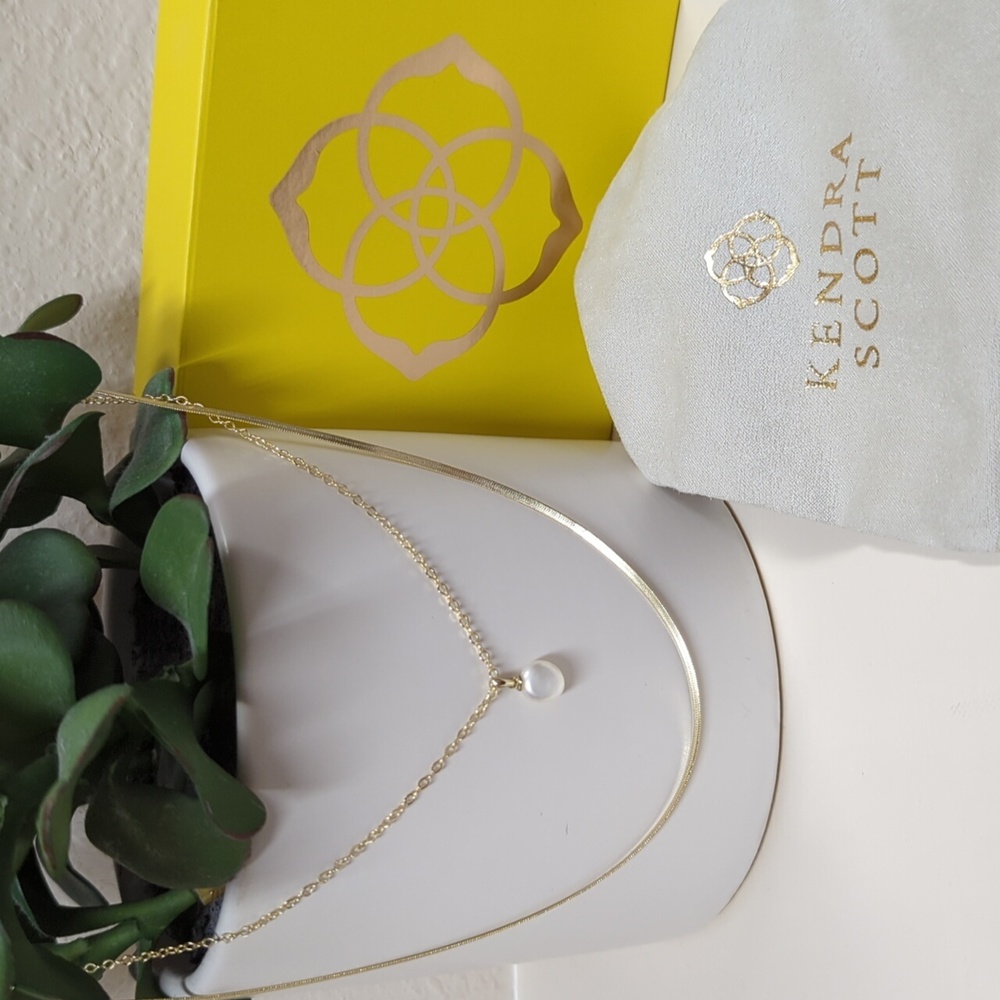 KENDRA SCOTT Lindsay Multi Strand Gold Necklace with Pearl